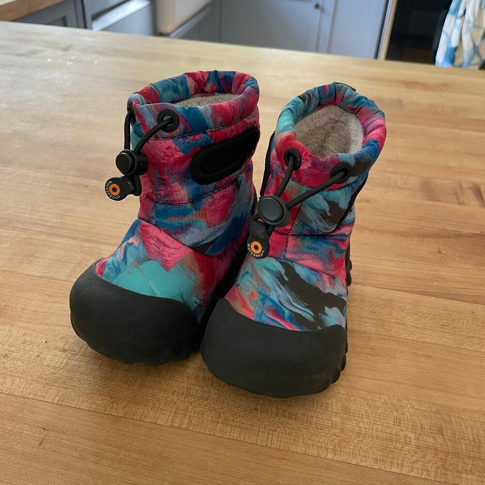 Bog Boots, Toddler size 6